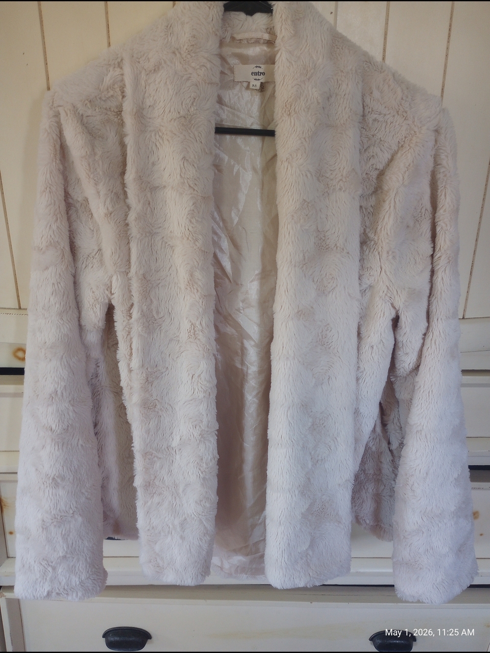entro Women's Faux Fur Open-Front Jacket in Light Beige